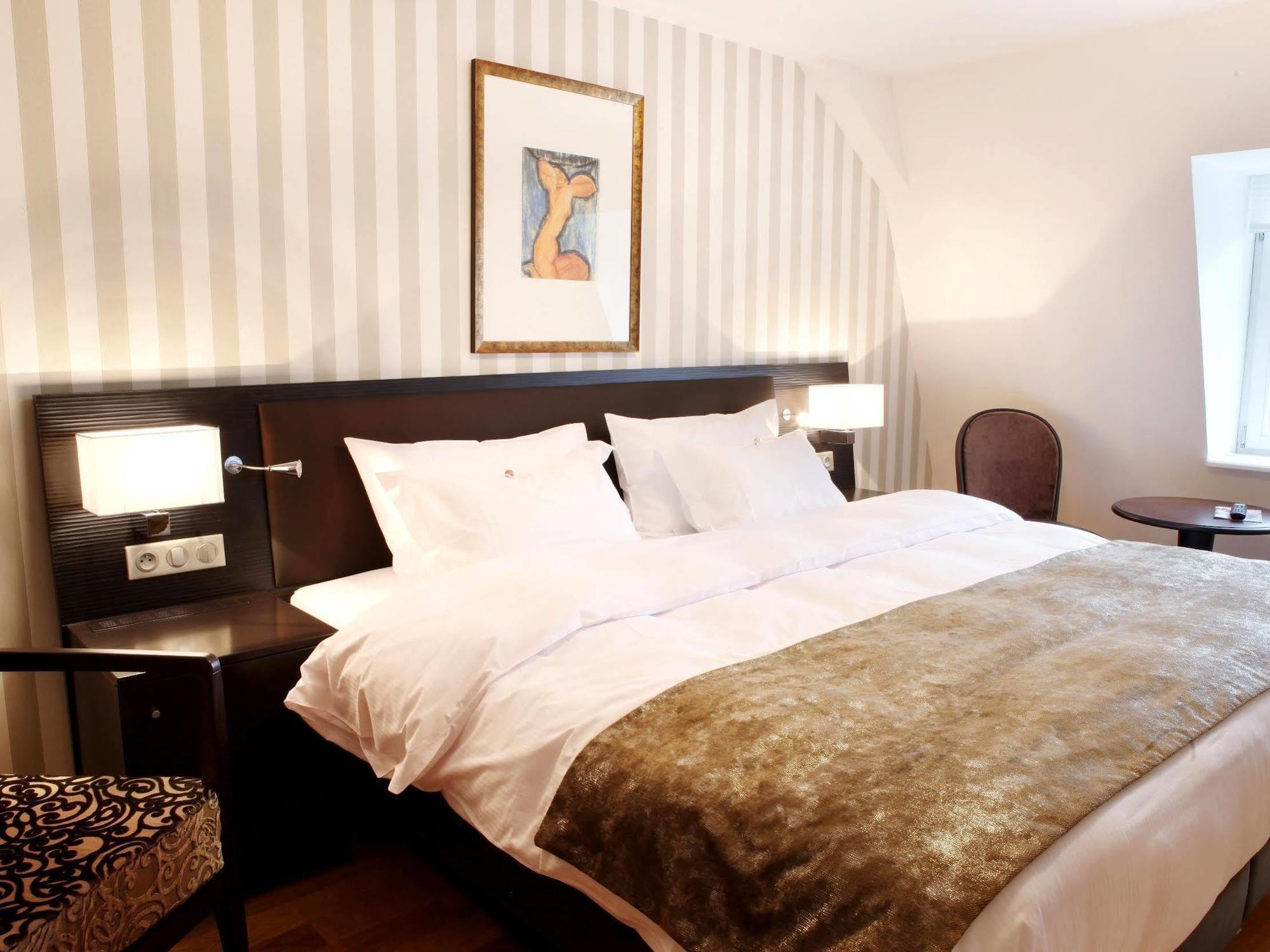 Logis Hotel Ettenheim Strazburg Dış mekan fotoğraf